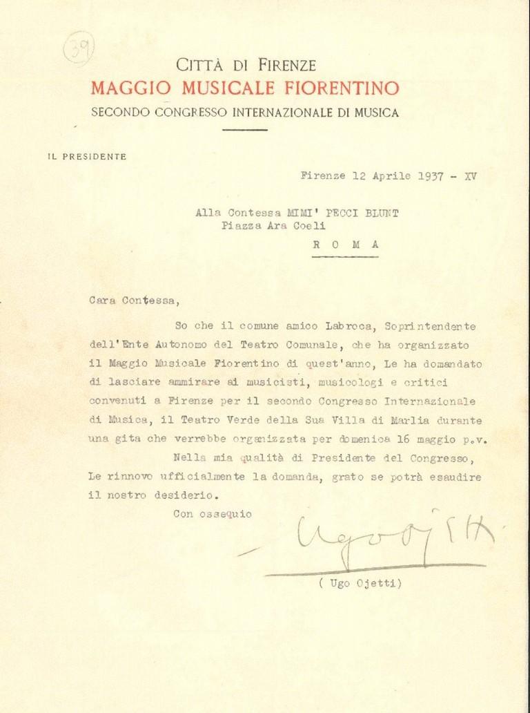 Maggio Musicale Fiorentino - T.L.A. est une lettre dactylographiée signée par Ugo Ojetti à la comtesse Anna Laetitia Pecci-Blunt.

Florence, le 12 avril 1937. En italien. Une page, recto seulement. Sur papier à en-tête "Ville de Florence-Mai Musique