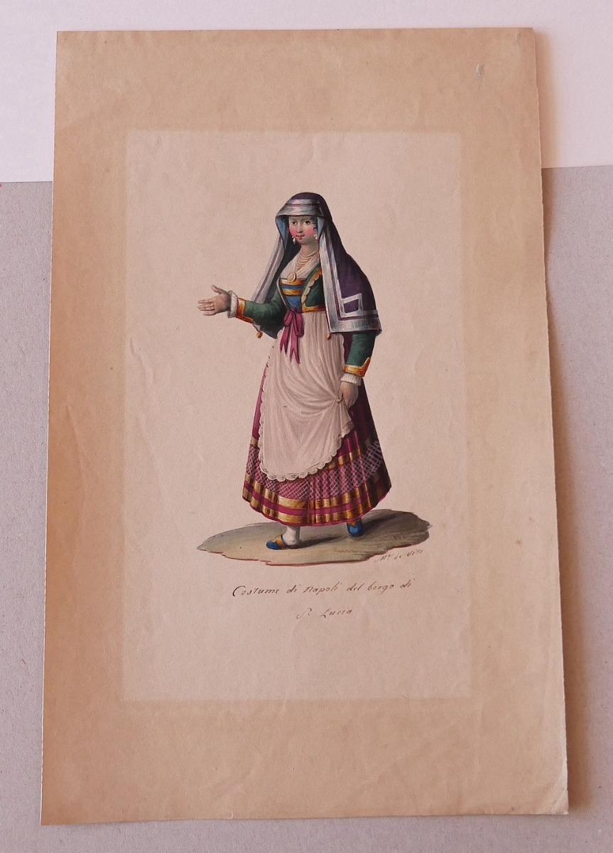 Kostüm von Napoli – Tinte und Aquarell von Michela De Vito – 1830er Jahre im Angebot 1