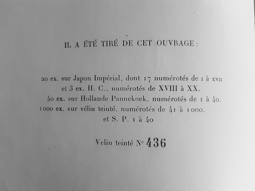 Le Rêve d’une Petite Fille qui voulut entrer au Carmel is an original modern rare book illustrated by Max Ernst (1891 - 1976) in 1930.

Original first edition.

Editions du Carrefour, Paris.

1063 numbered copies. Specimen on vélin teinté no.