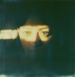 Self-Portrait - Monté, contemporain, Polaroid, couleur, portrait