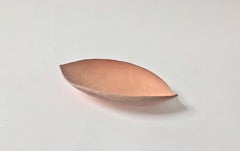 Small leaf-shaped ceramic plate by Yosuke Kojima