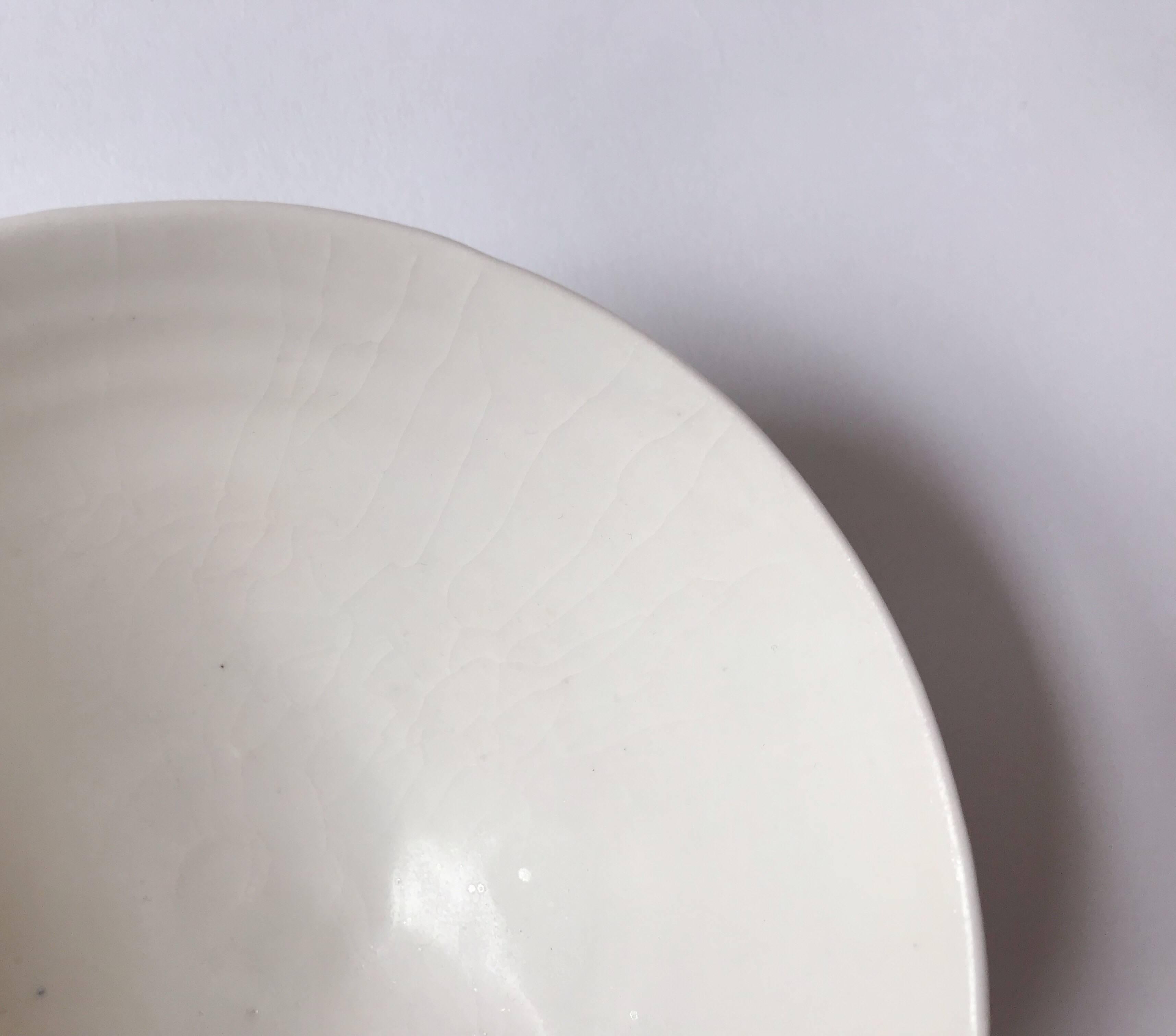 White ceramic bowl by Romy Northover For Sale 2