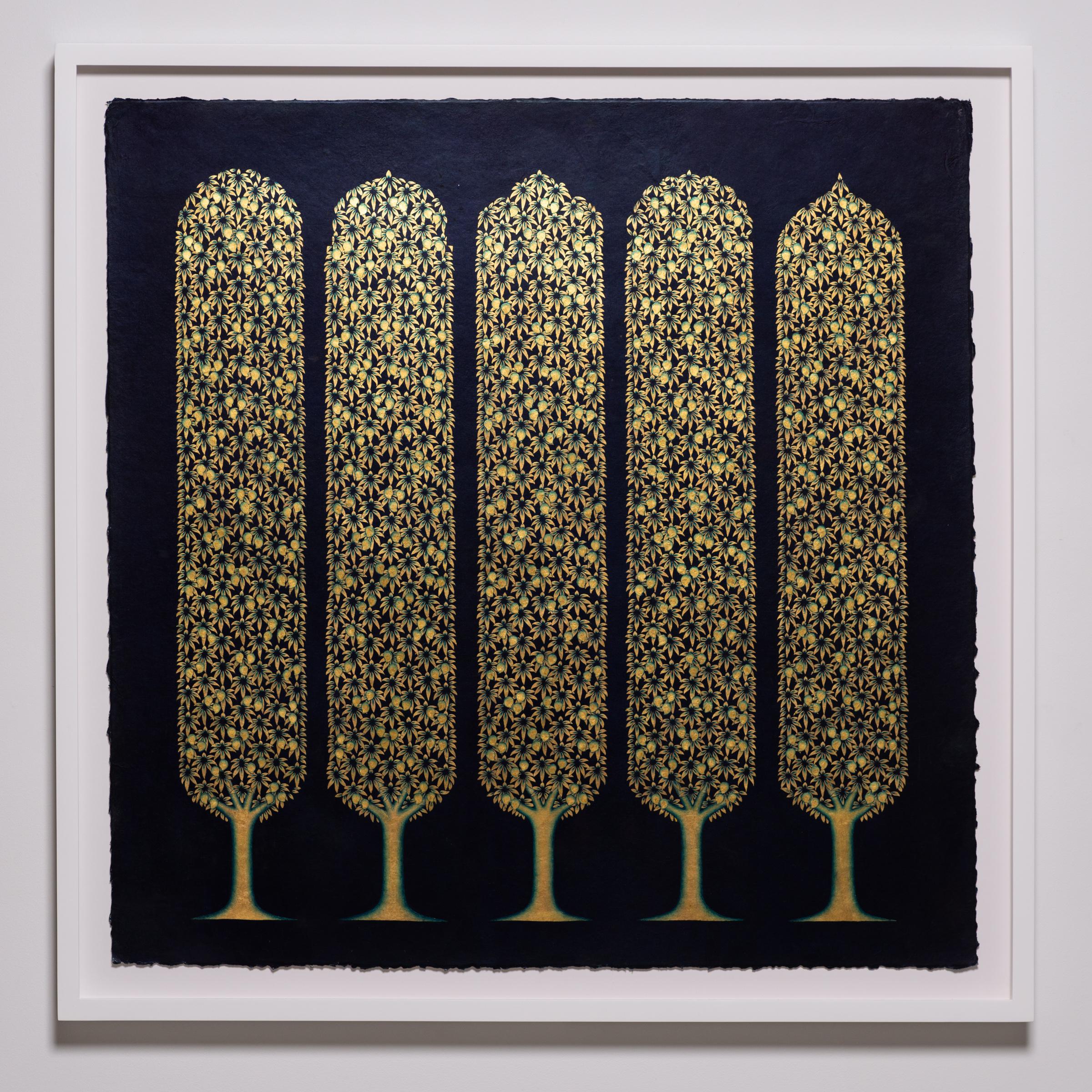 Olivia Fraser
Temple II, 2022
Pigment, gomme arabique et feuille d'or sur papier fait main
35 x 35 pouces
88.9 x 88.9 cm
OF041

Olivia Fraser (née en 1965 à Londres) est une artiste basée à Delhi, connue pour ses peintures incorporant des motifs