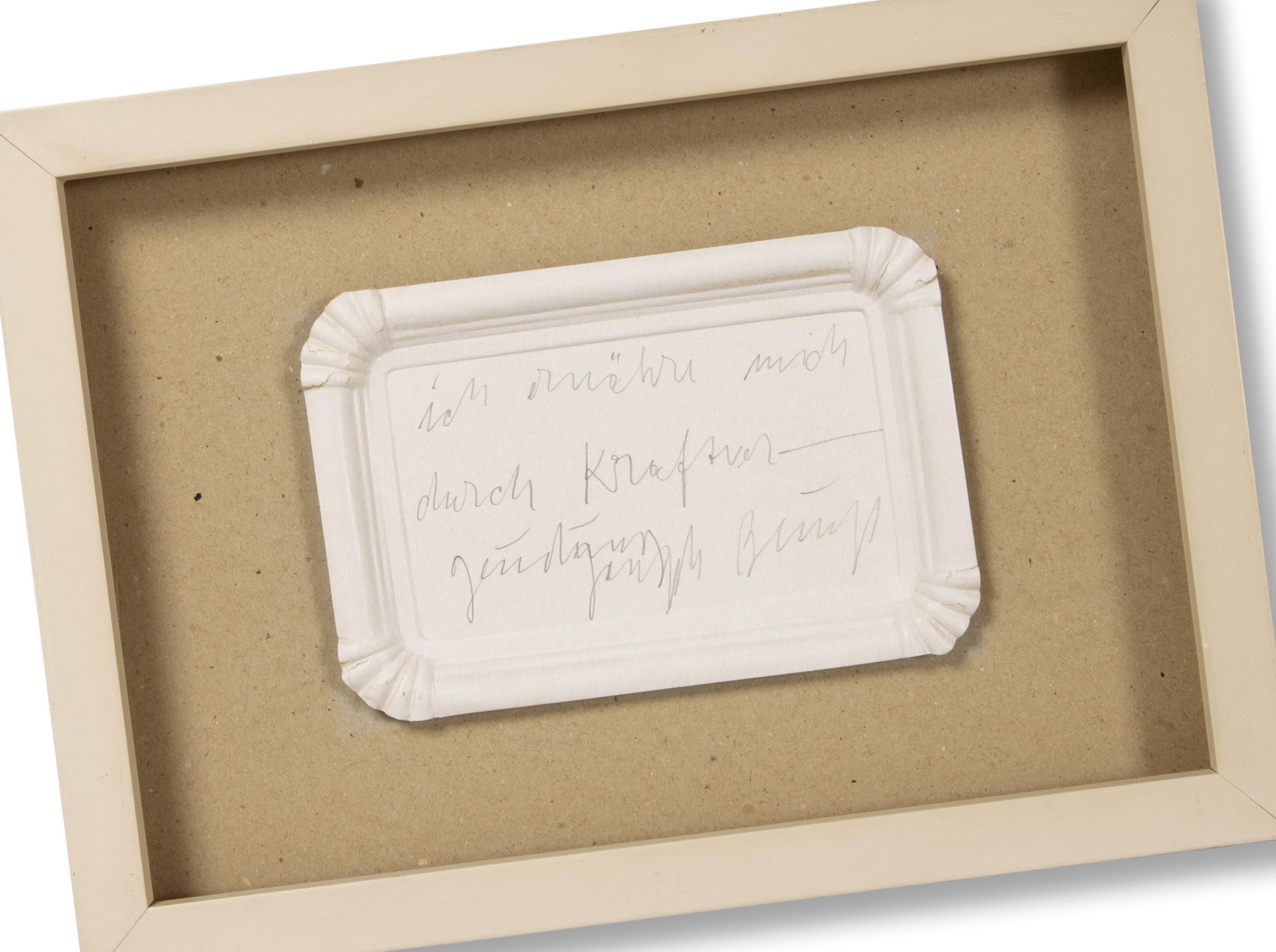 Joseph Beuys, Ich ernähre mich durch Kraftvergeudung - Bleistift auf Pappteller im Angebot 5