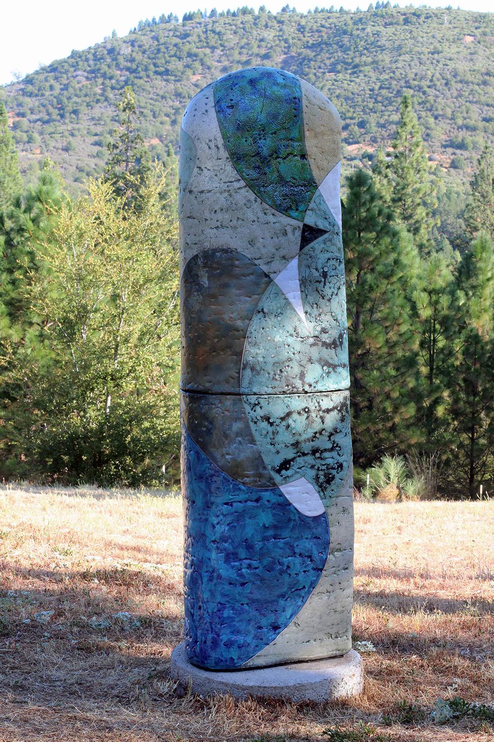 Michael Gustavson Abstract Sculpture – Cold Stone Keramik-Skulptur für den Innen- und Außenbereich
