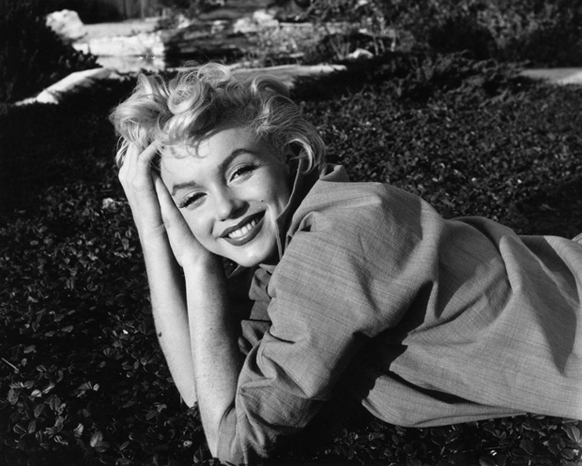 Unknown Portrait Photograph - Marilyn Monroe - Getty Archive, 20th Century Photography, Beach Photography