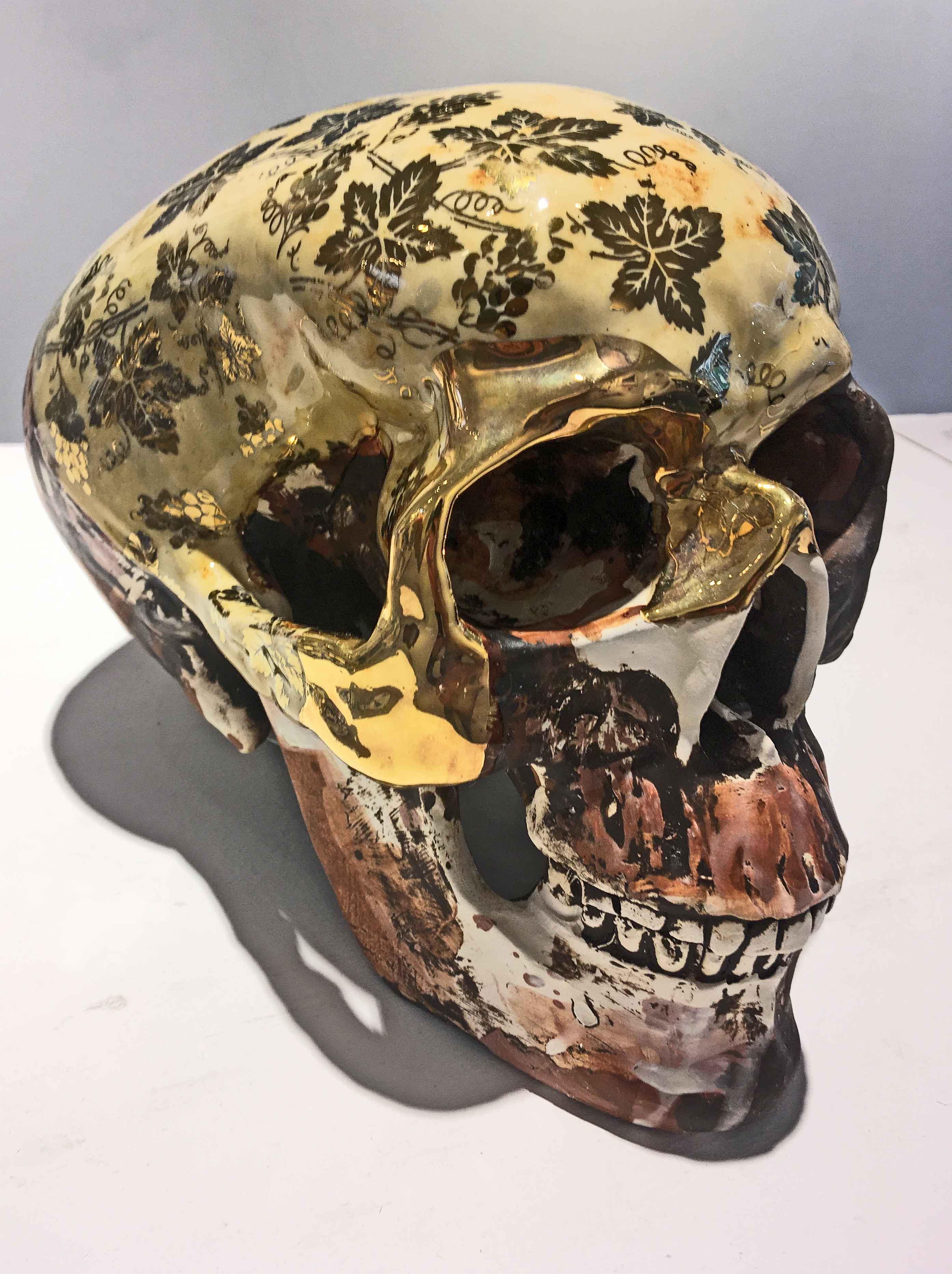 Pierre Williams Figurative Sculpture - Vineyard Camouflage Skull - contemporary ceramic vanity sculpture