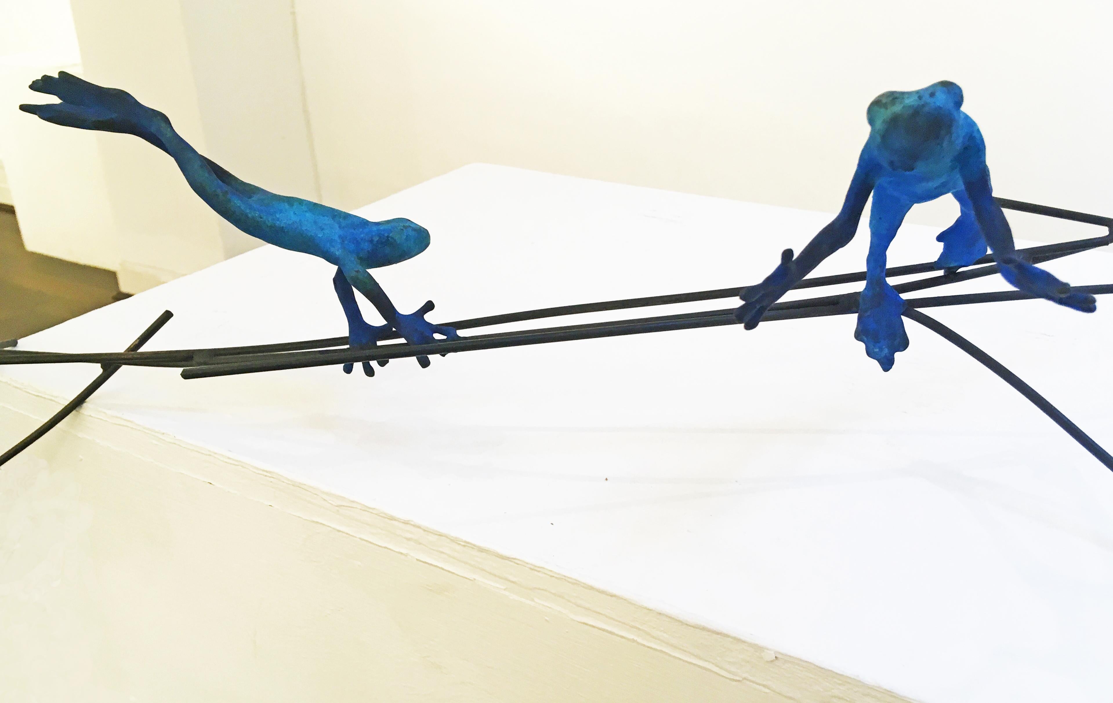 Dardos blue - contemporary, animal sculpture, bronze, patina and iron, 21st C. - Sculpture by Javier de la Rosa