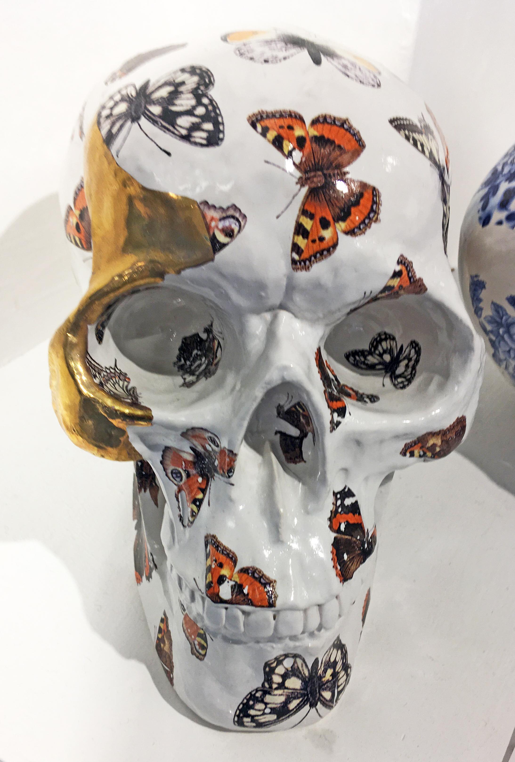 Butterfly Skull II - Contemporary Sculpture by Pierre Williams