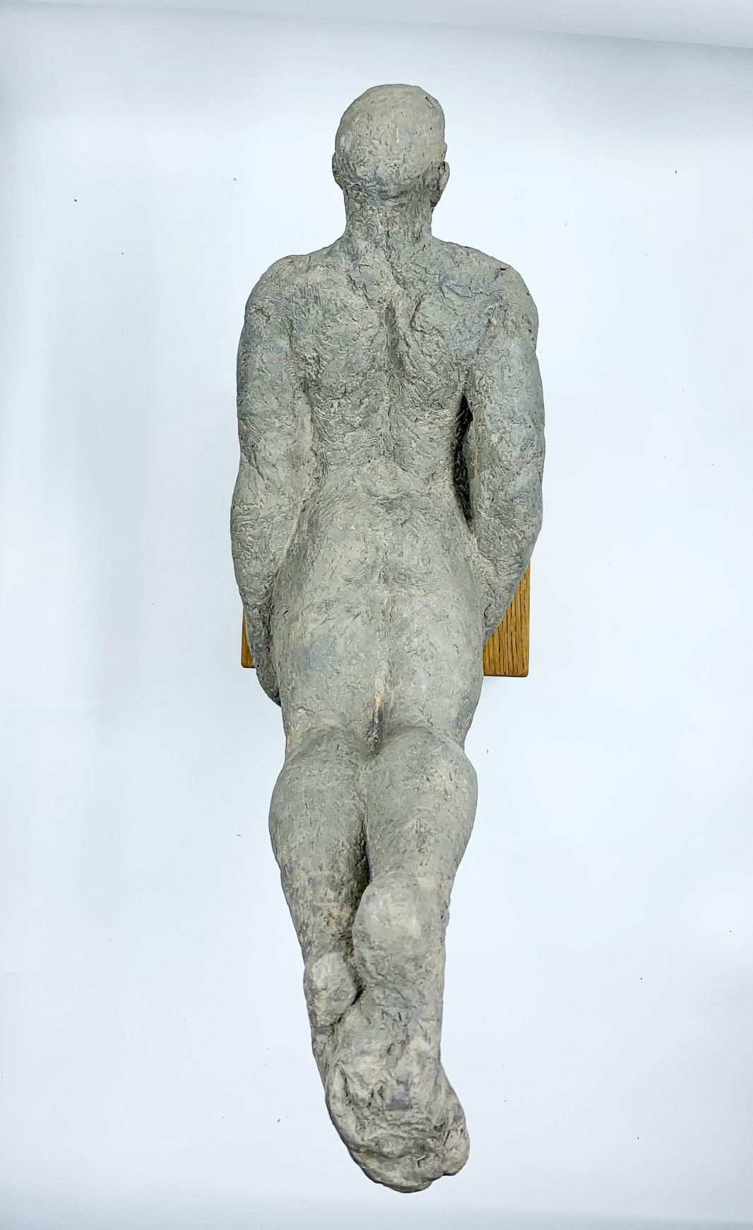 The Flying Man - sculpture figurative contemporaine en jesmonite - Contemporain Sculpture par Manny Woodard