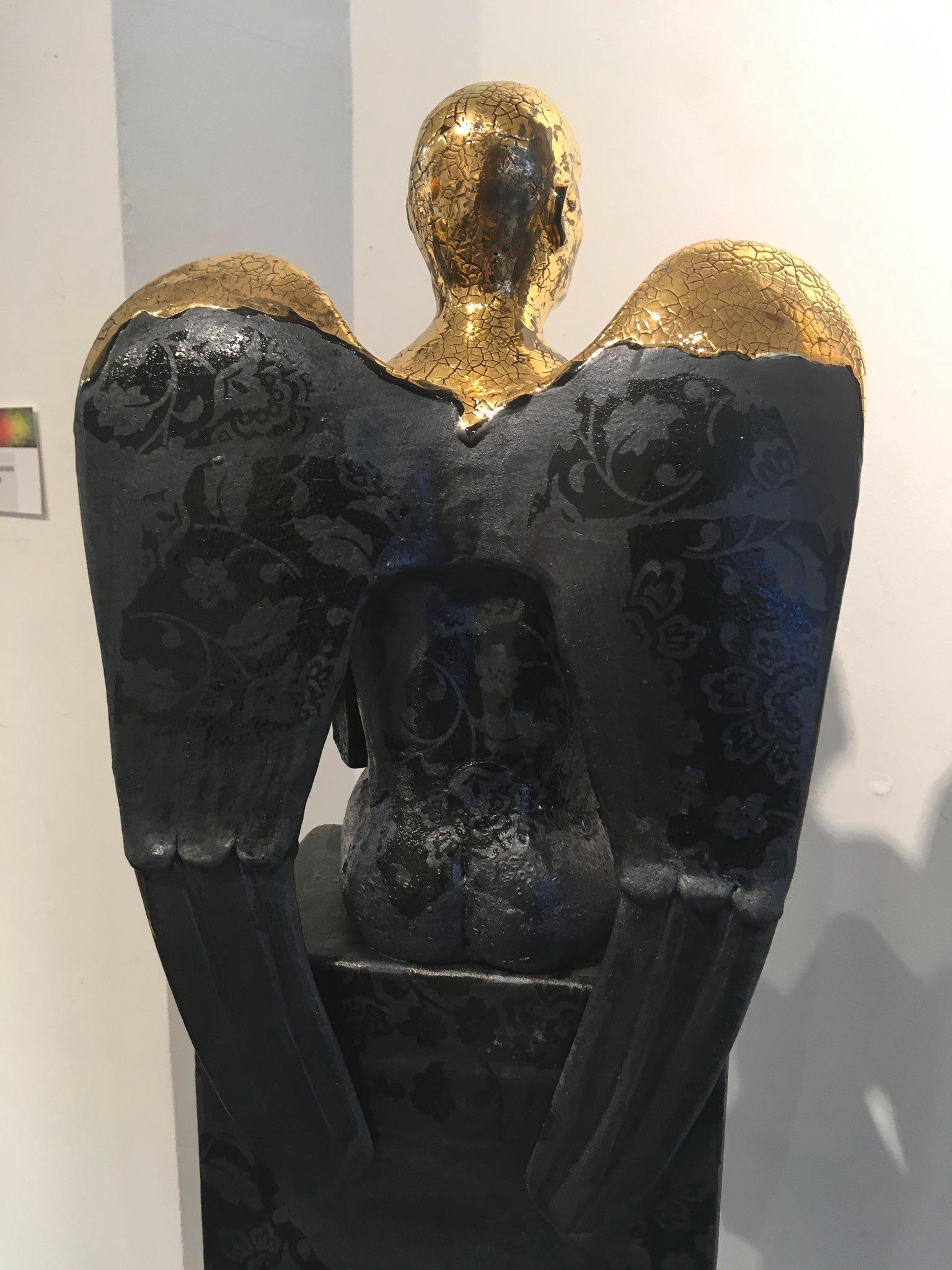 Seated Angel on Clawed Plinth - contemporary ceramic sculpture - Contemporary Sculpture by Pierre Williams