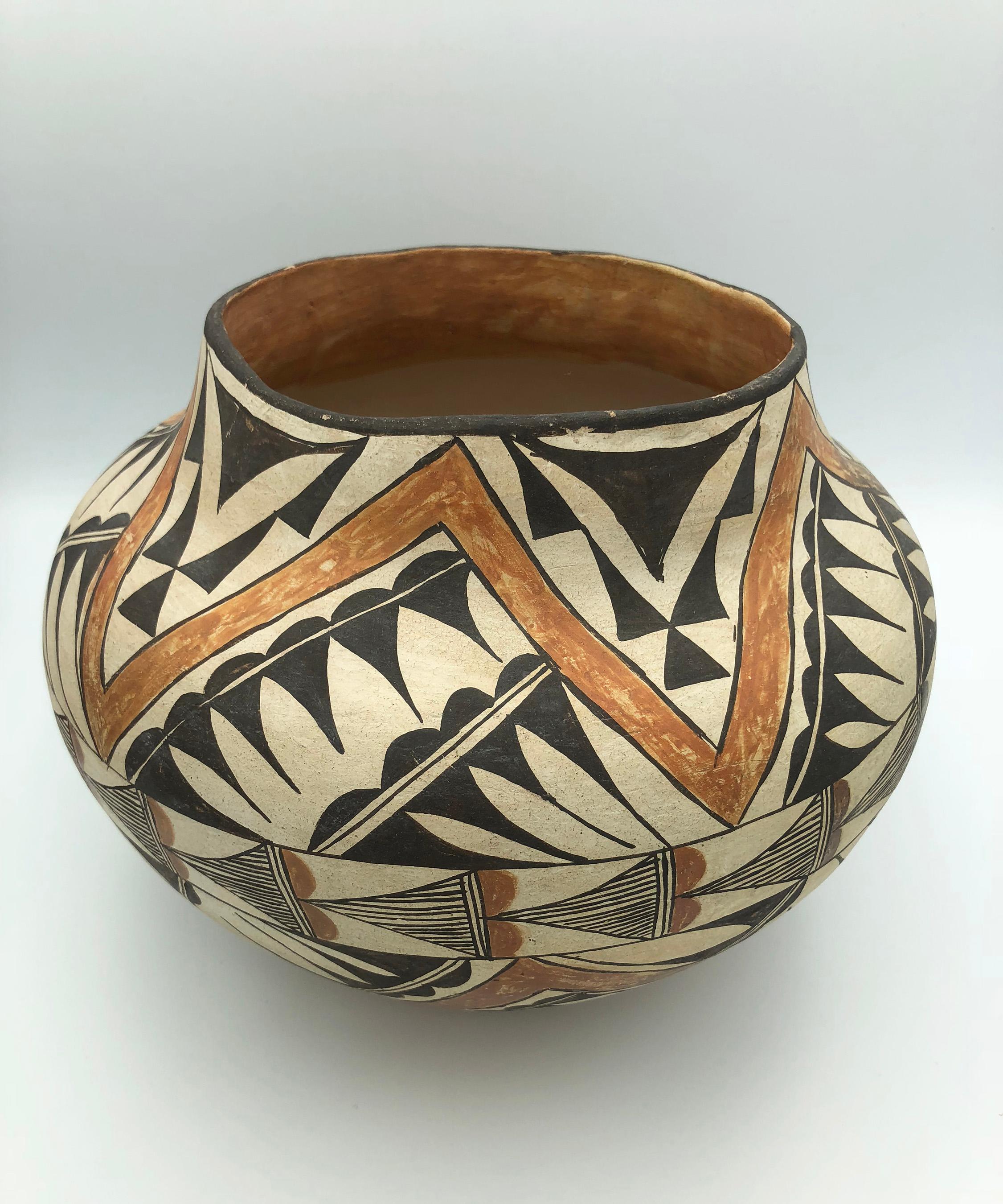 acoma pottery value
