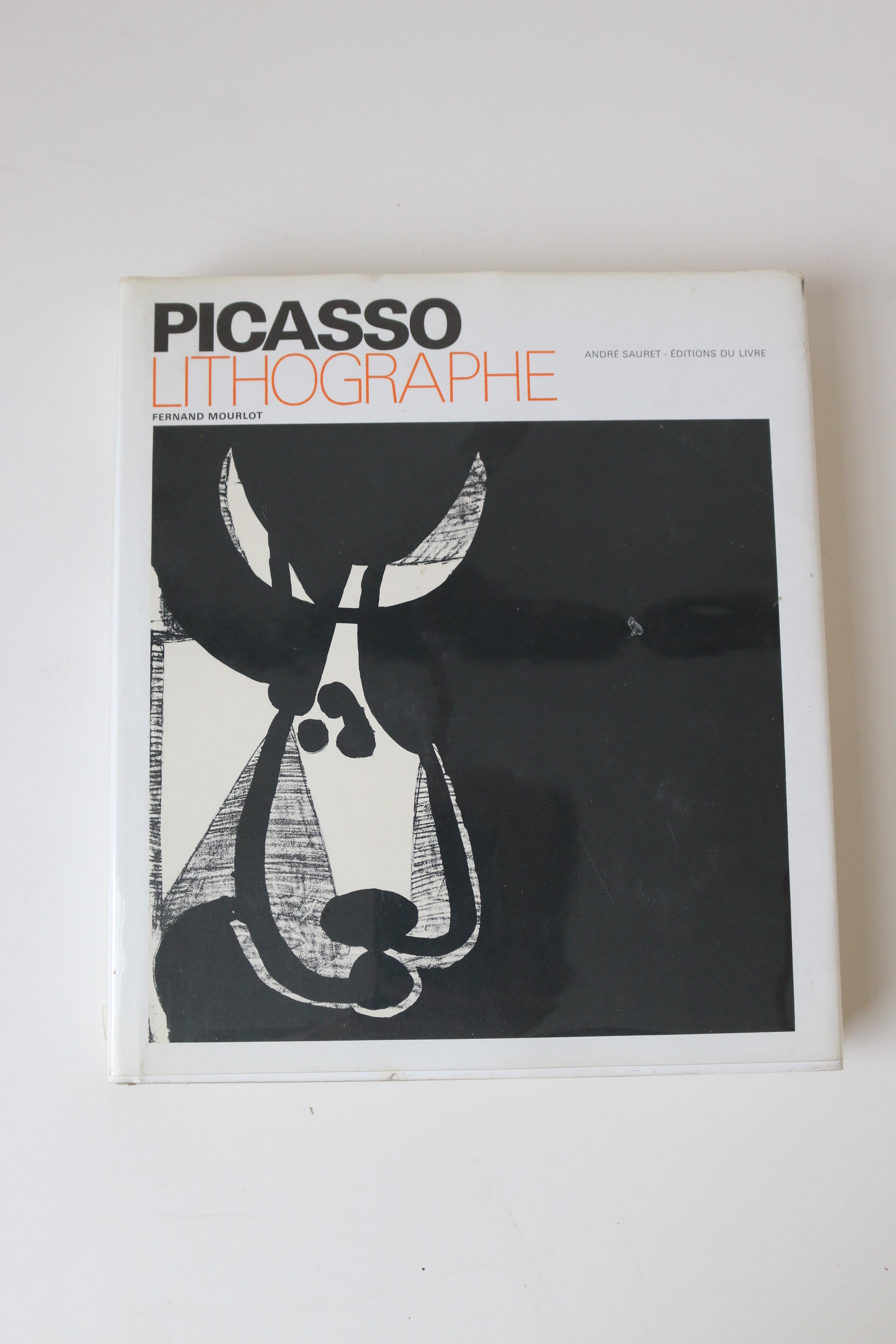 La collection de livres et d'articles de Picasso en vente 1