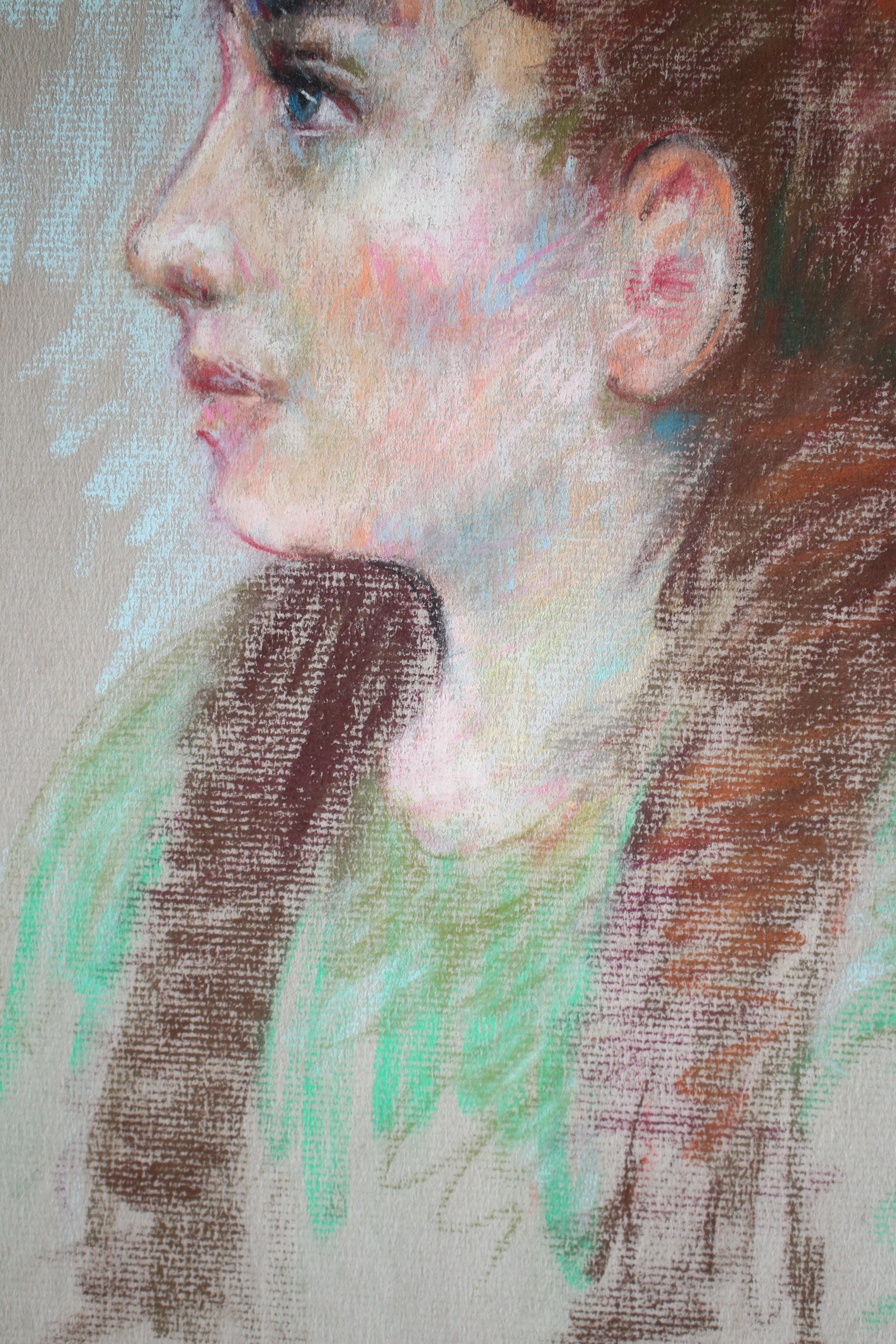 Ohne Titel: Mädchen in Grün (Grau), Portrait, von Frank Campanella