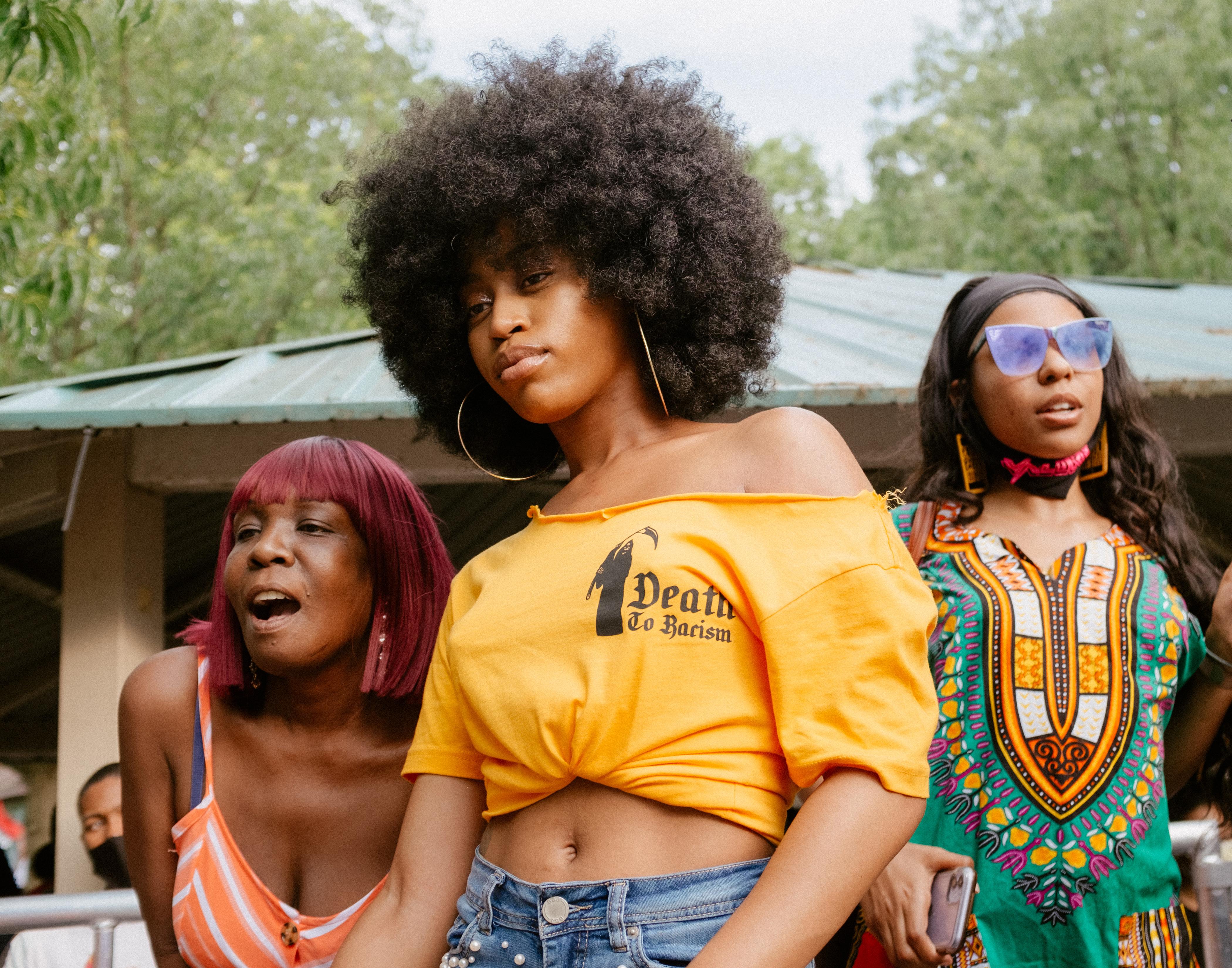 Marcus Maddox Portrait Photograph - Women in Malcolm X Park