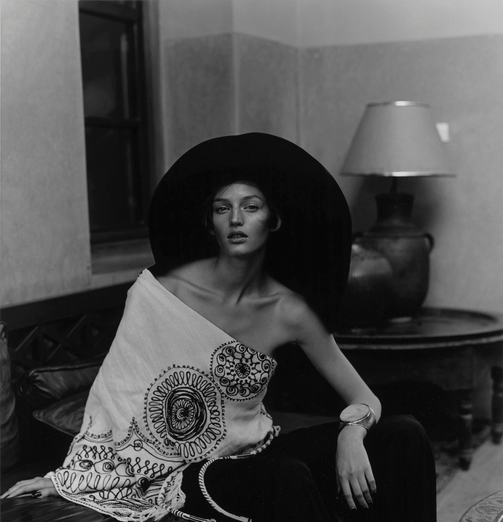 Black and White Photograph Jacques Olivar - Vivien Solari Marrakech, contemporaine, photographie, XXIe siècle