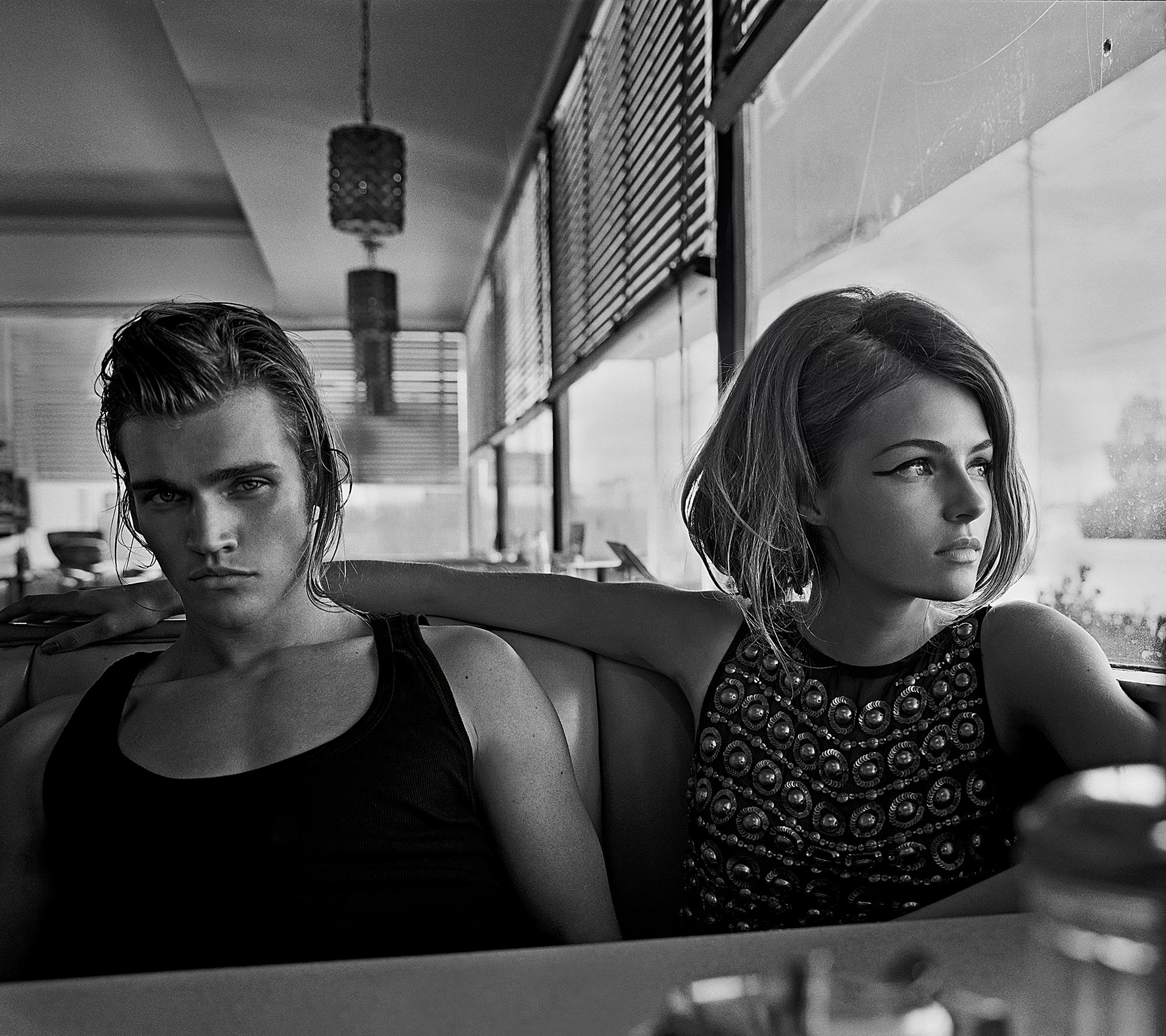 Jacques Olivar Black and White Photograph - Valentina & Niklas, Los Angeles, contemporary, photography, 21st century