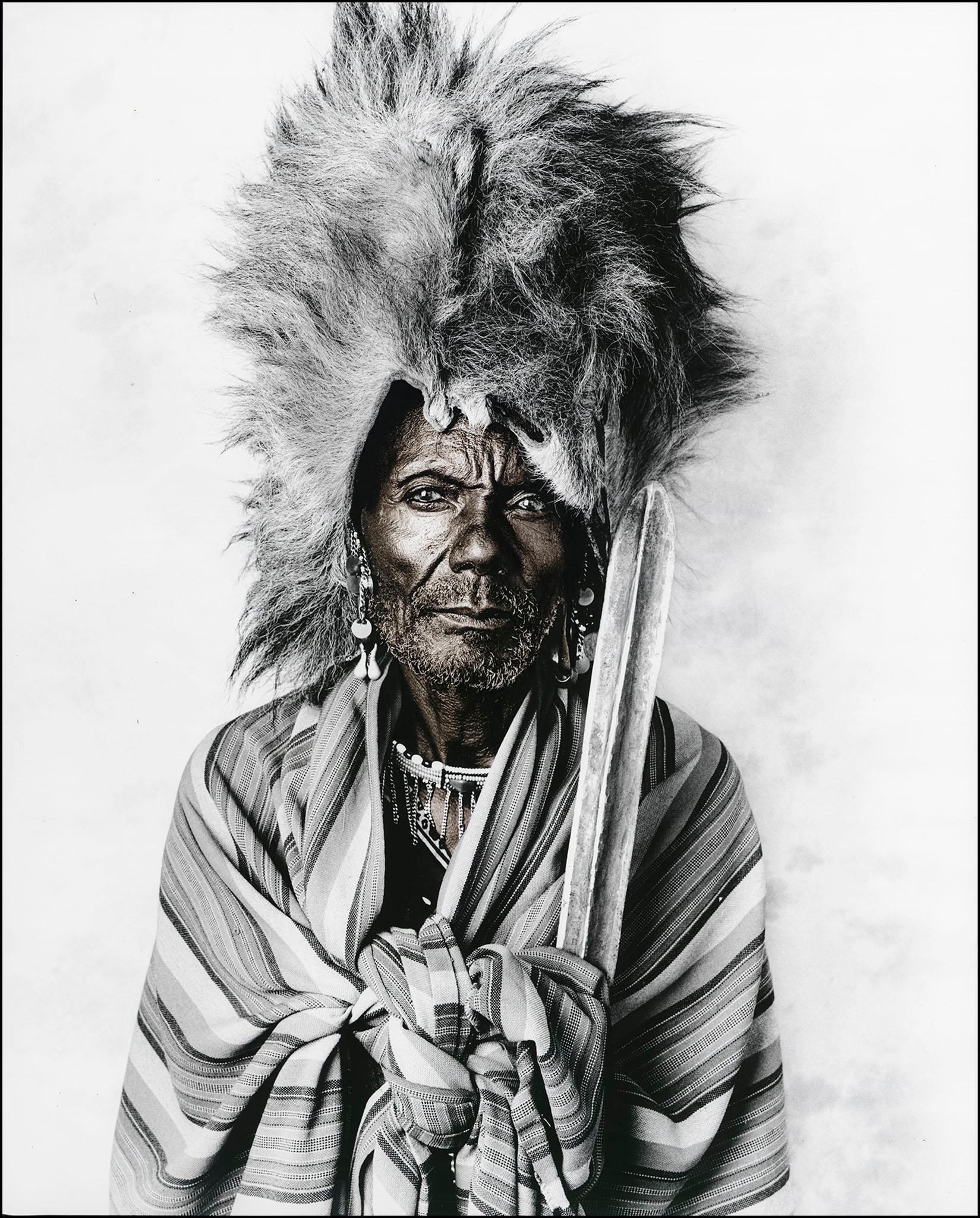 Portrait Photograph Jan C. Schlegel - Leboo (52), Massai, Kenya Silver Gelatine, Photographie, Contemporain