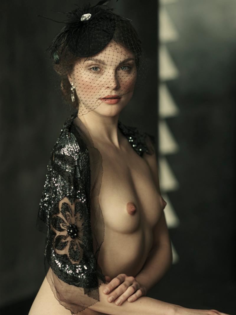 Tina Trumpp Portrait Photograph - Portrait of a Lady, Nude, woman, contemporary photography