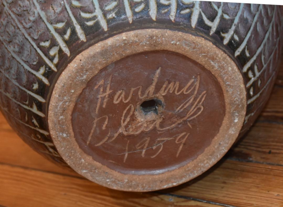 HARDING BLACK POTTERY MID CENTURY MODERN TEXAS PLANTER. MASTER GALZER DATED 1959 - Modern Art by Harding Black