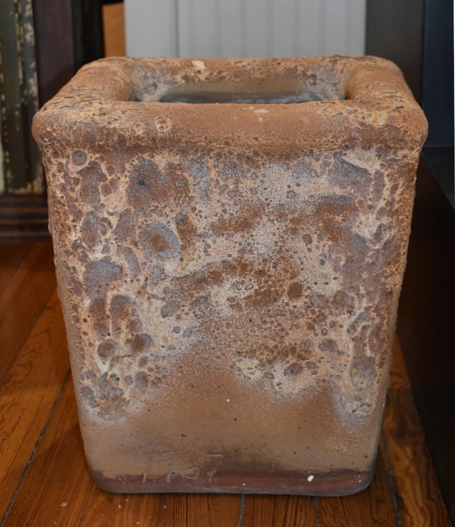 HARDING BLACK POTTERY MID CENTURY MODERN PLANTER 1967 RARE LAVA GLAZE TEXAS