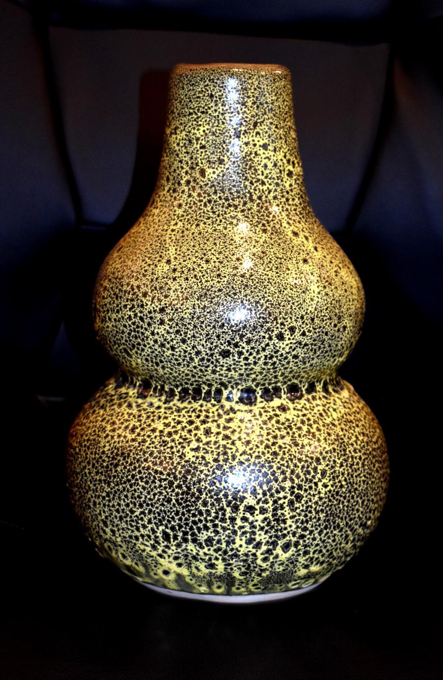 HARDING BLACK POTTERY MID CENTURY MODERN VASE 1967 RARE OIL SPOT GLAZE TEXAS - Art de Harding Black
