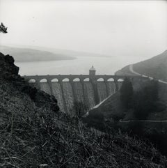 Rosemary Ellis Dam II Silber Gelatinesilber Druck Fotografie für Buch: Pfeifen und Drähte 