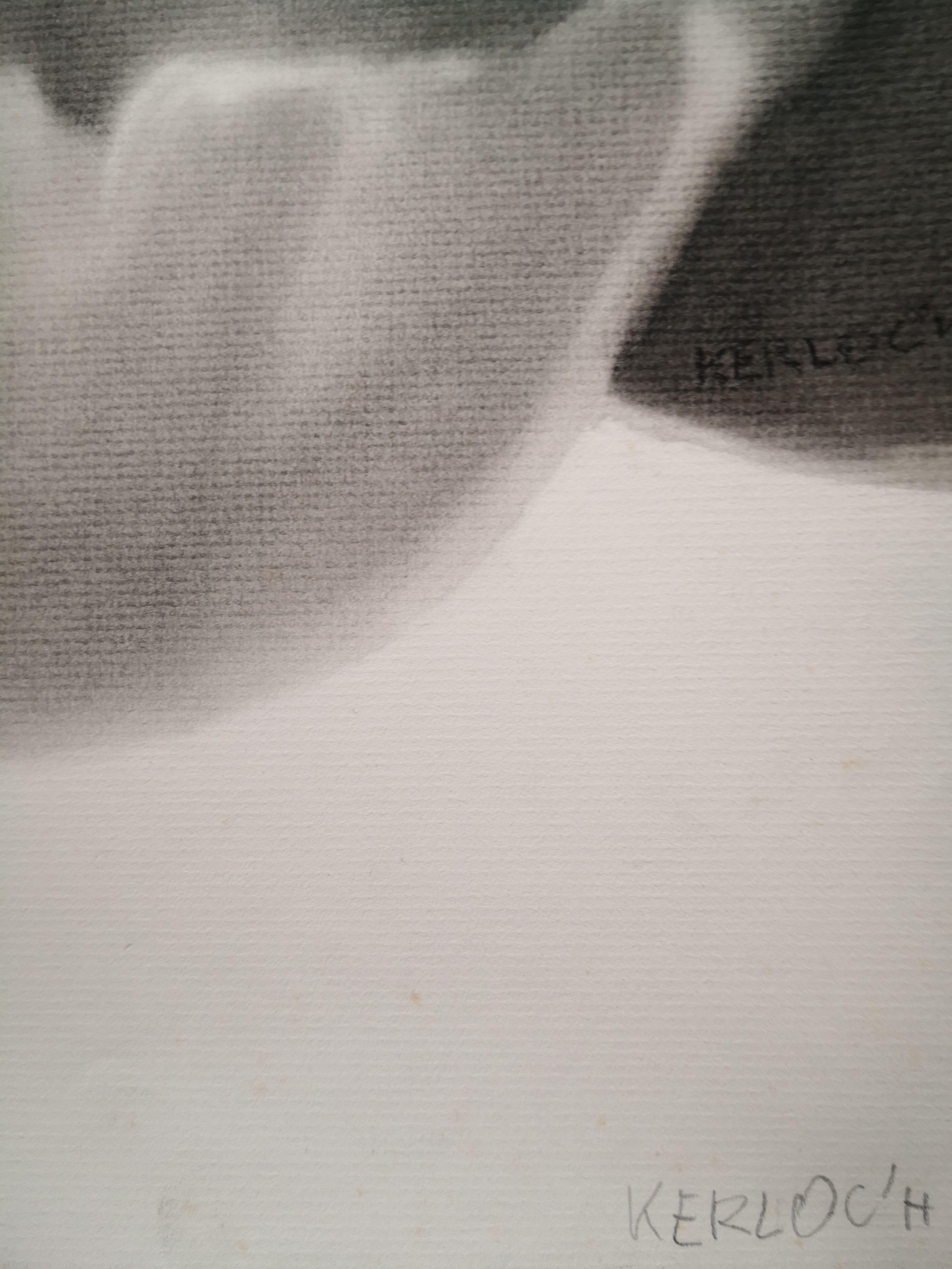 Tulip, Drawing, Charcoal on Paper - Contemporary Art by Anyck Alvarez Kerloch