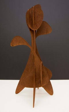 Alfil #1 by Alejandro Vega Beuvrin - Abstract sculpture, Weathering steel