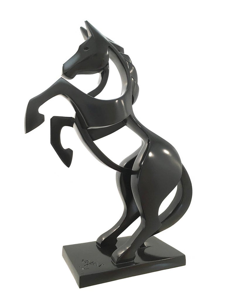 Rearing Horse by Eric Valat - Animal sculpture, Polyester For Sale 1