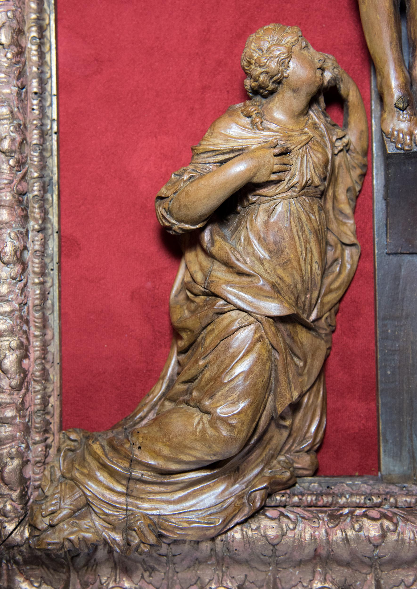Large framed Christ, late 17th century, César Bagard and workshop - Baroque Sculpture by César BAGARD