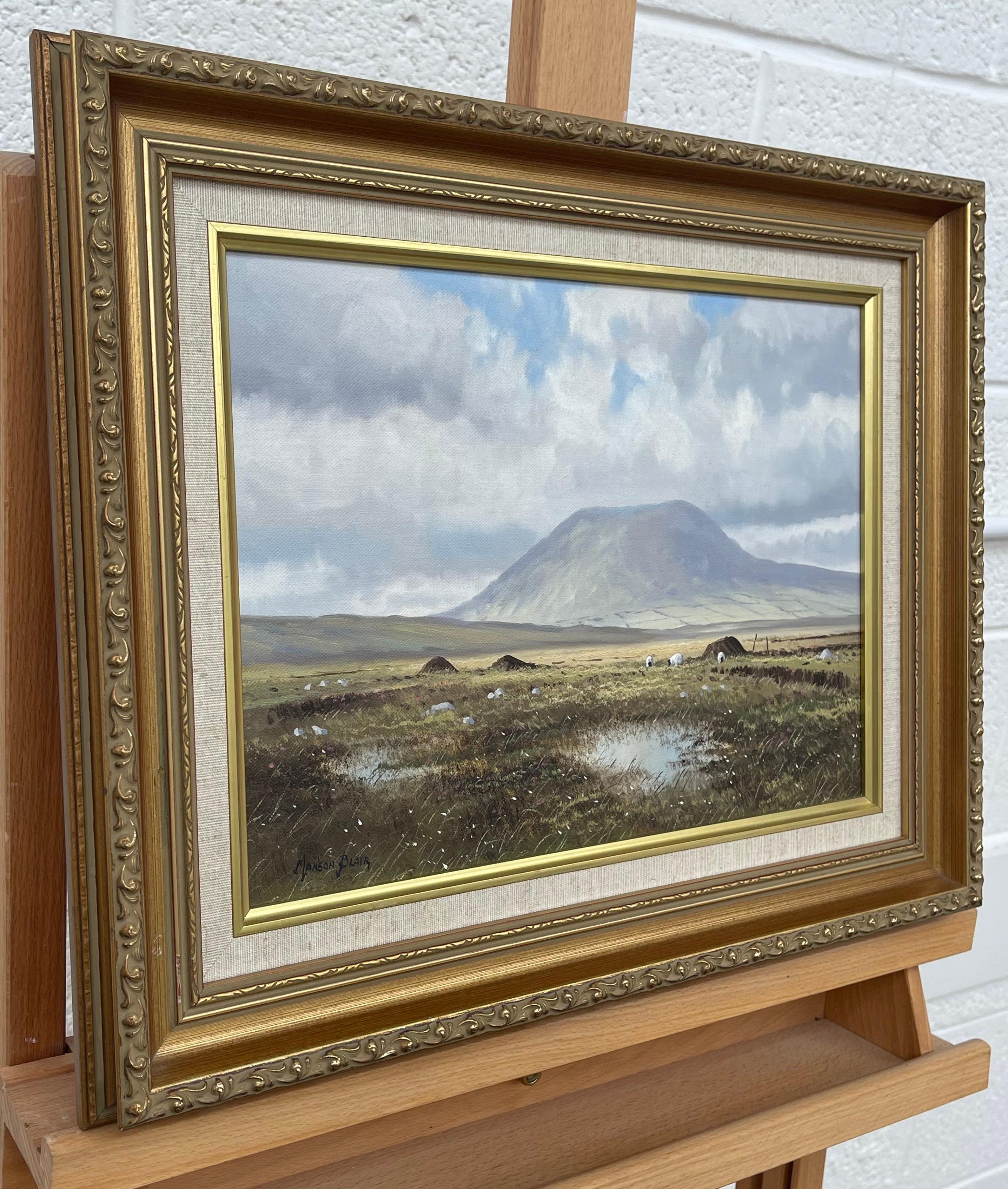 Original-Ölgemälde des irischen Künstlers, Slemish Mountain County Antrim, Irland – Painting von Manson Blair