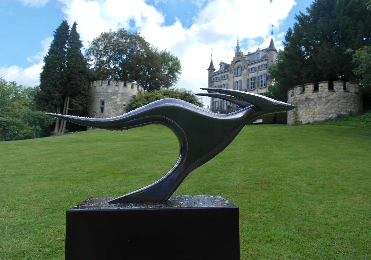 Ton Kalishoek Abstract Sculpture – Moderne moderne zeitgenössische Stein-Metall-Skulptur eines Wolfes oder eines Fuchs für den Außen- oder Innenbereich