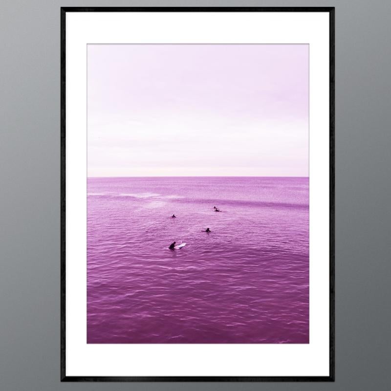 Venice Beach Purple Sea - Photograph by Photo van Bolderick