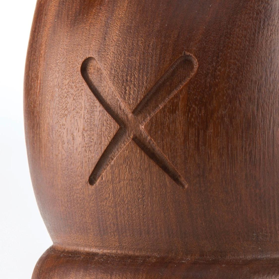 KAWS Contemporary Sculpture, 'Wood Hand', 2016 in vendita 3