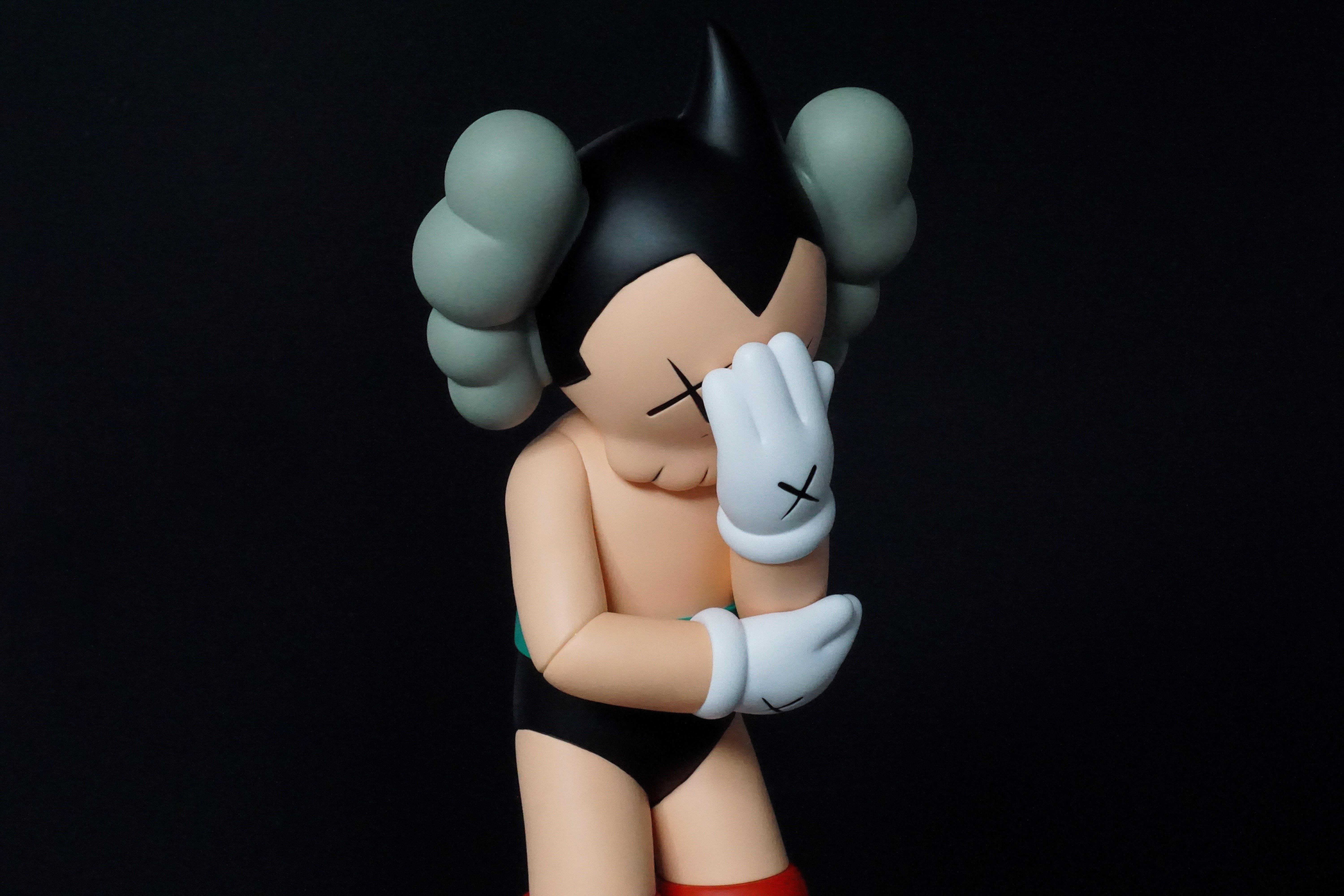'Astro Boy' KAWS Vinyl Sculpture, 2012 en vente 5