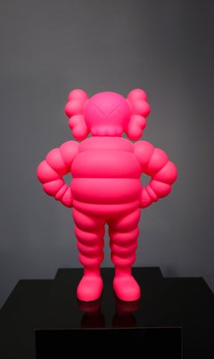 Figura in vinile rosa di 'CHUM', 2023