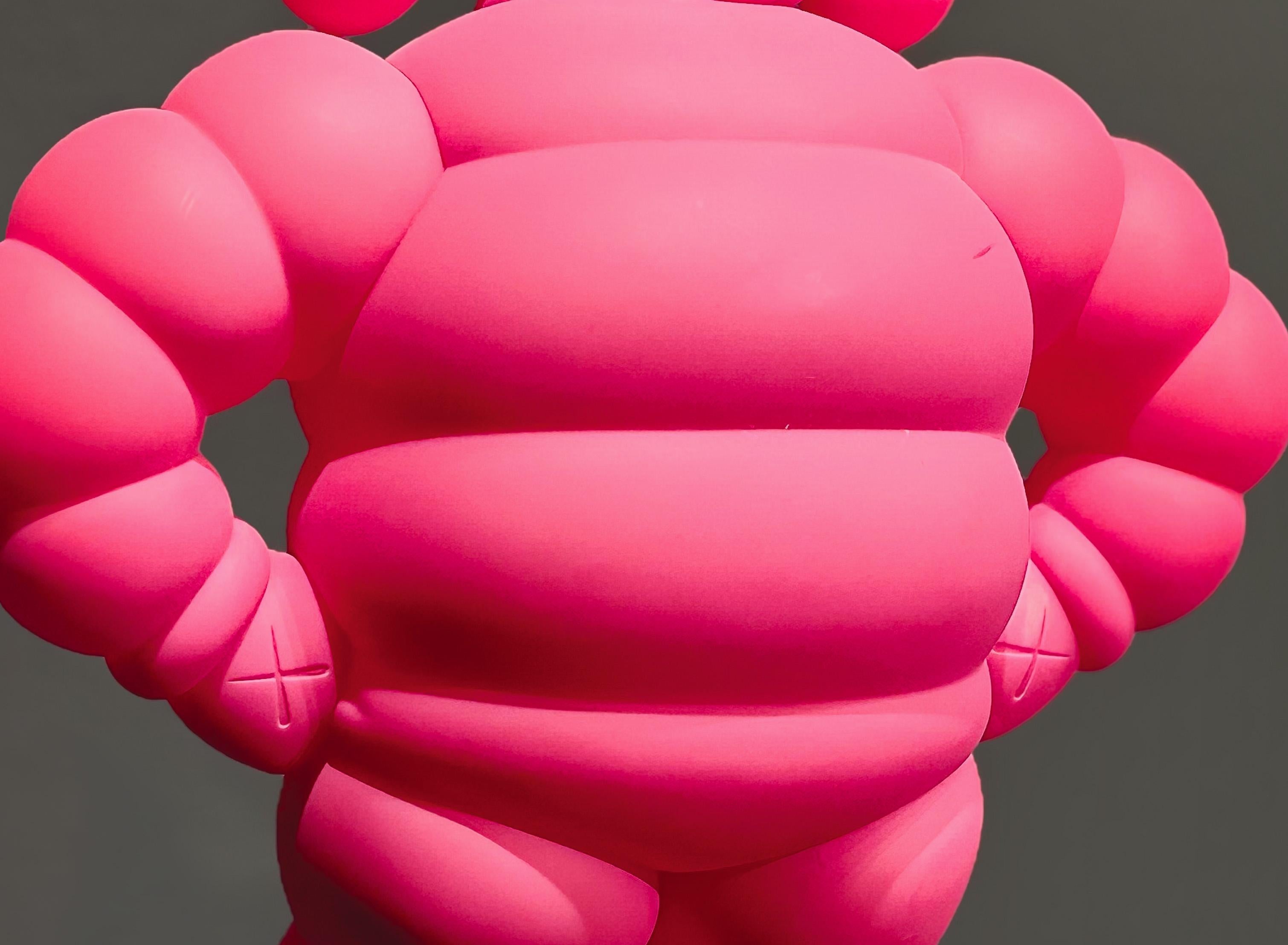 Figura in vinile rosa di 'CHUM', 2023 in vendita 5