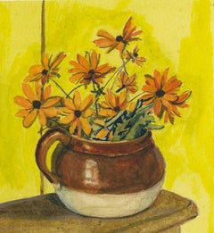 Margaritas Amarillas en una Jarra Marrón y Fuego