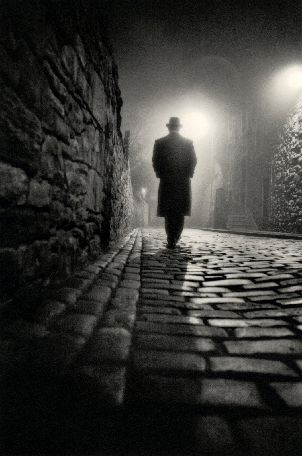 Laurence Winram Black and White Photograph - Edinburgh, Croft au Righ II (Dead of Night / Alone