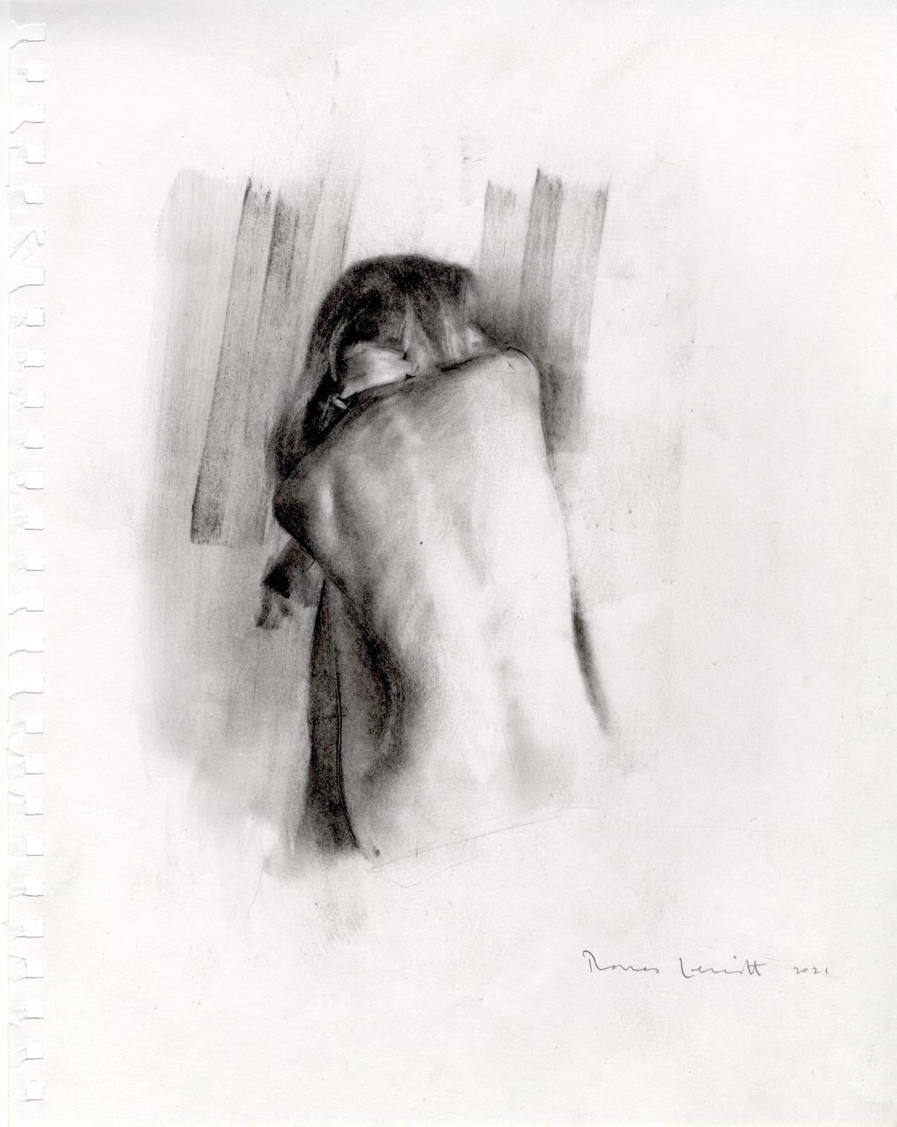 Looking Away (eine sinnliche junge Frau spiegelt ihre Zukunft wider, während sie über die Vergangenheit nachdenkt)  (Grau), Nude, von Tom Leveritt