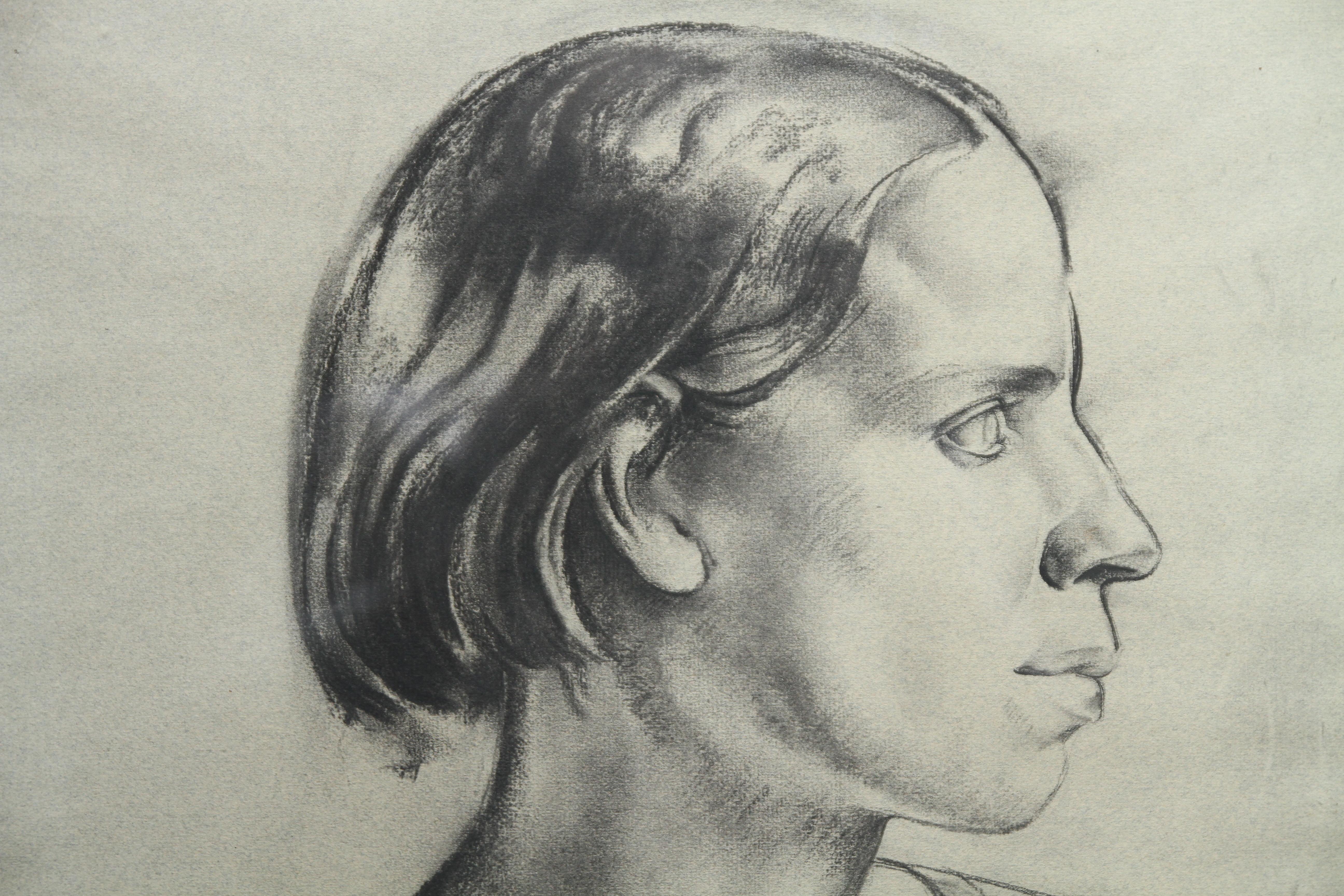 Portrait d'une jeune femme - dessin au crayon au fusain Art Déco en vente 2