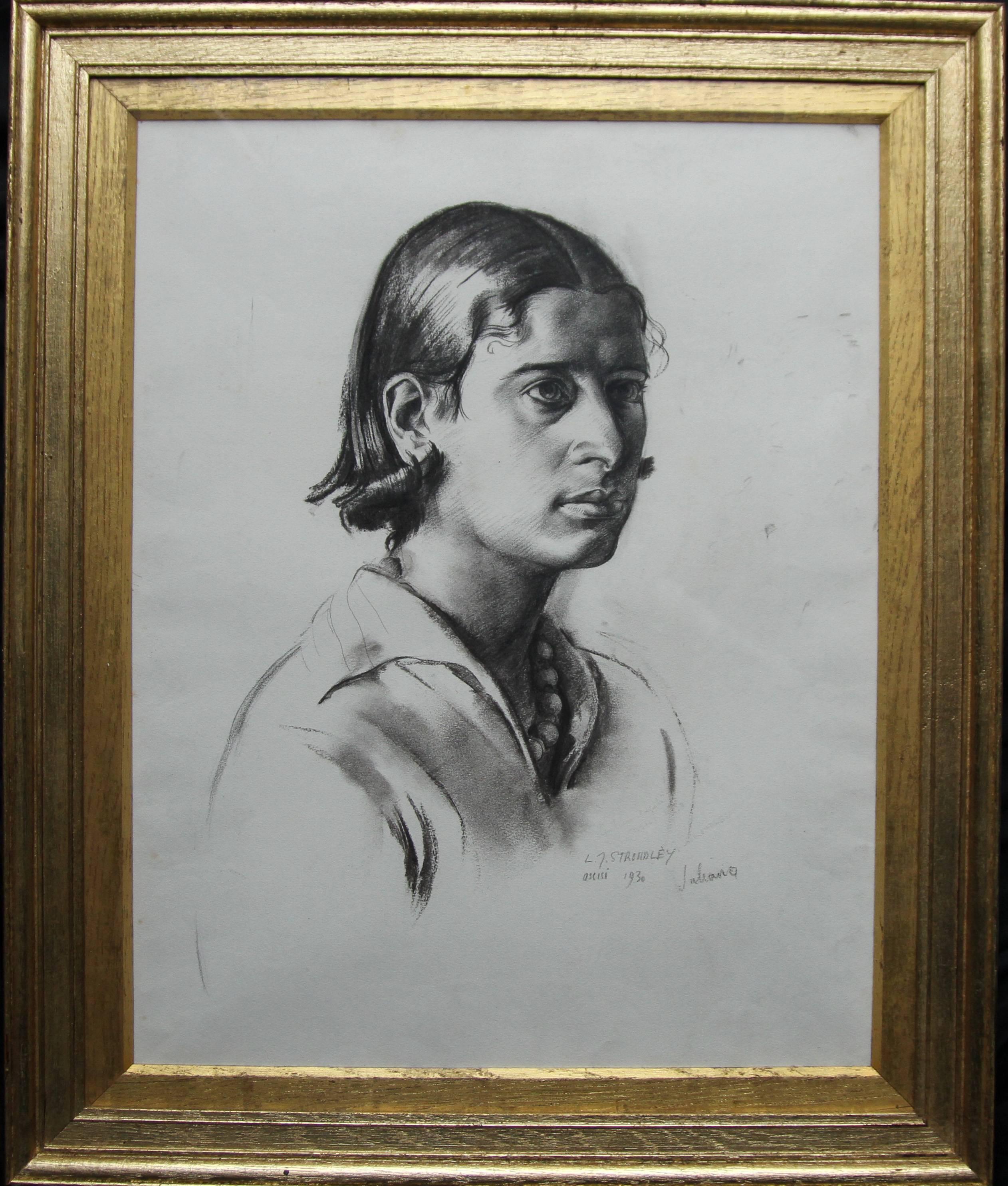 James Stroudley Portrait – Porträt von Juliana – britische Art-Déco-Bleistift-Charkoladenzeichnung einer Frau 