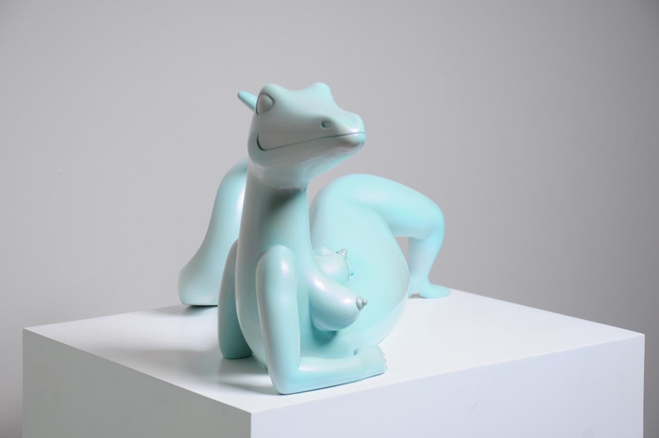 La lagartona de tu amiga - Sculpture by Andrés Amaya