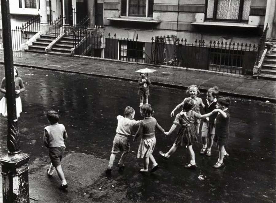 Group in the Road, St Stephens Gardens, London W2, 1957 - Roger Mayne