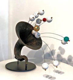 Ancienne assemblage d'art moderne:: sculpture en techniques mixtes contemporaine de Mark Serrianne