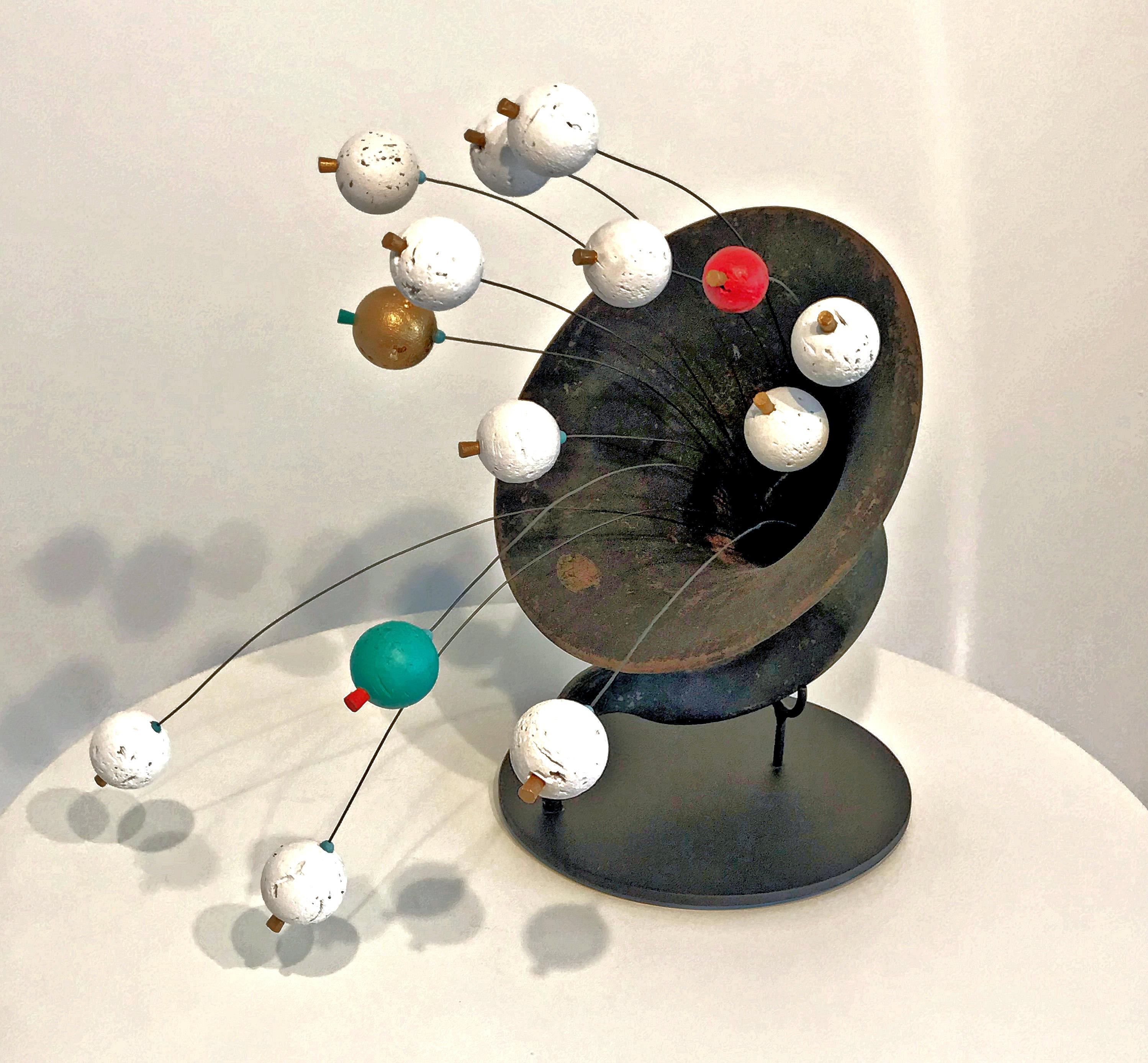 Ancienne assemblage d'art moderne:: sculpture en techniques mixtes contemporaine de Mark Serrianne 2