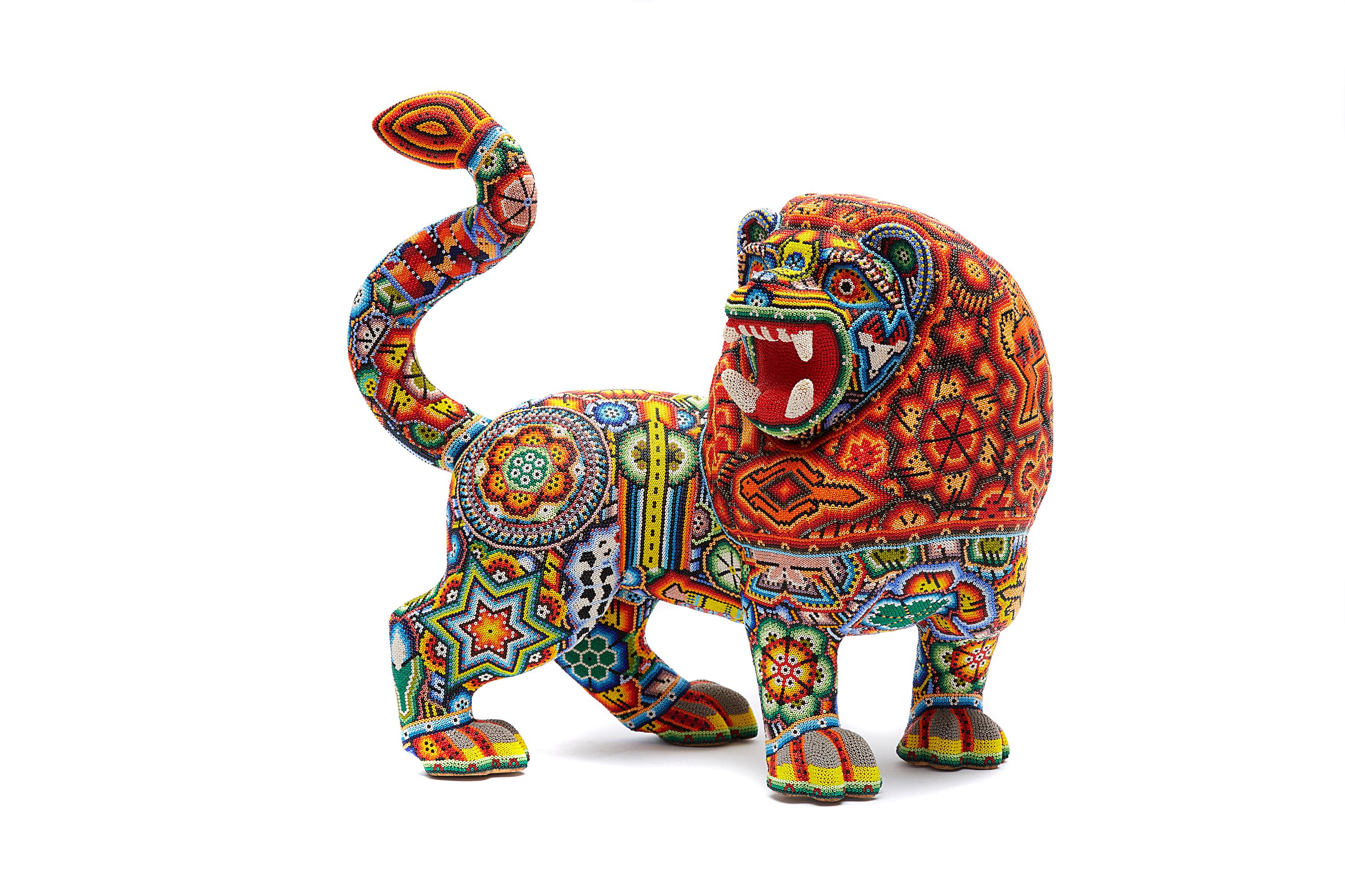 Leon - Lion - Hand Beaded - Mexican Huichol Art - Mexican Folk Art  For Sale 3