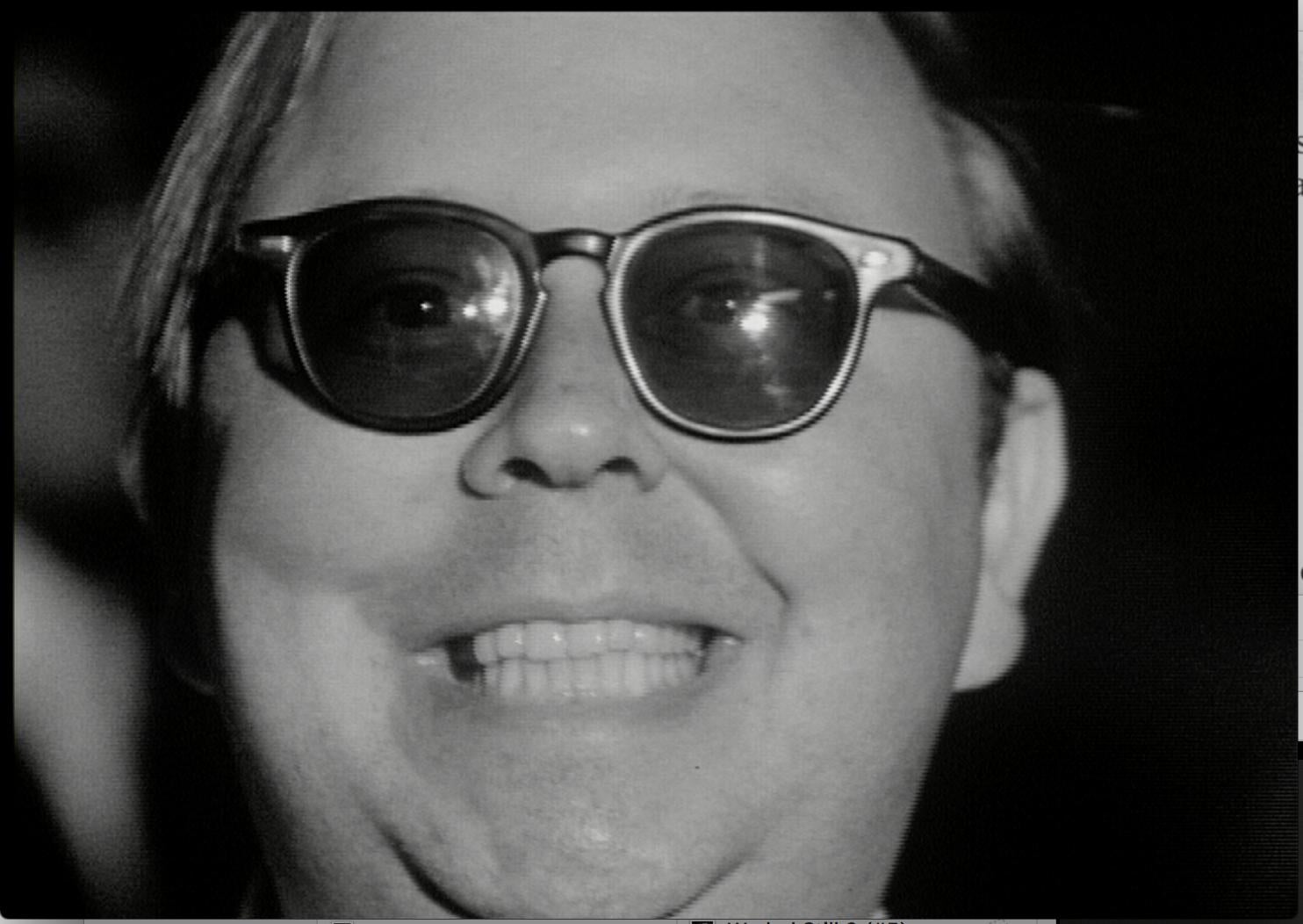 Il s'agit d'un film 16mm
Avec Dorothy Dean, Henry Geldzahler, Pat Hartley, Gerard Malanga, Edie
Sedgwick, Roger Trudeau, Chuck Wein, groupe non identifié, autres non identifiés
	
Écrit sur la boîte de la main d'Andy Warhol :  Disotuqe

	n&B, muet,