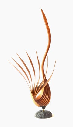 La regina (uccello in legno di ciliegio astratto arte nativa zen scultura piedistallo minimal)